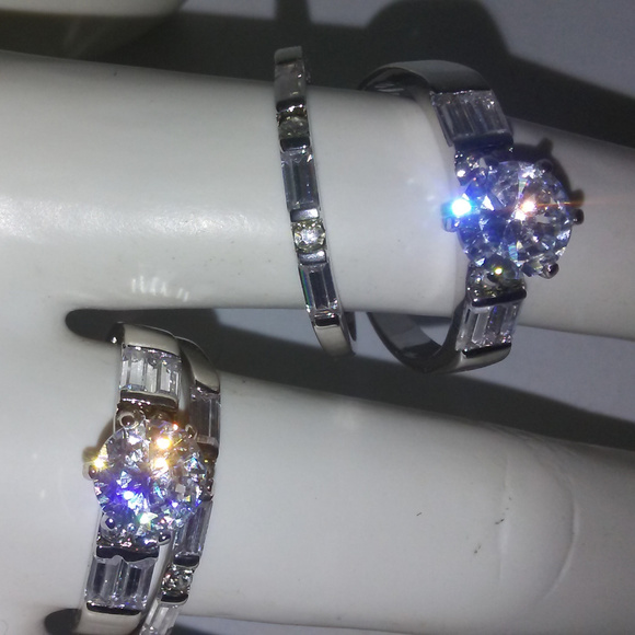 NWT ring wedding engagement set swarovski - Picture 2 of 4